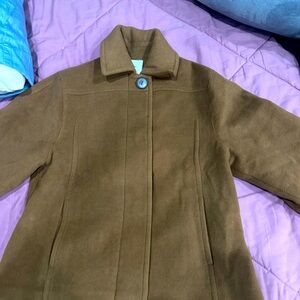 Vince coat wore only once